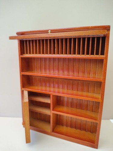 Dolls house 12th scale - dolls,
