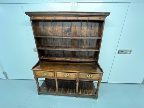 Large oak welsh - oak, dresser